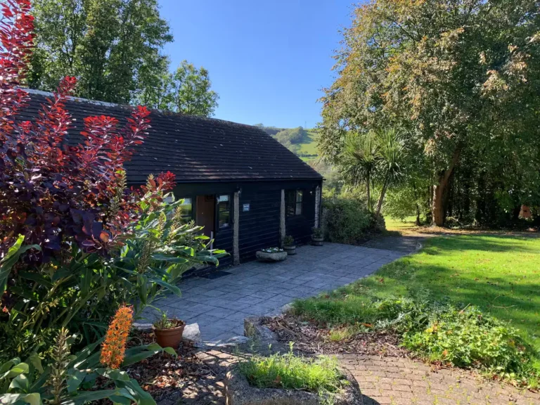 Barn Owl Cottage, Popham Farm Alpaca Trekking, Hatt, Cornwall